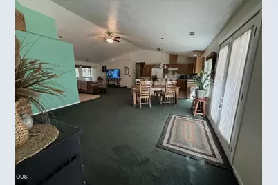 259 Borica Drive, Selma, OR 97538 - Photo 10