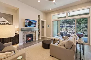 3119 NW Hidden Rdg Dr, Bend, OR 97703 - Photo 16