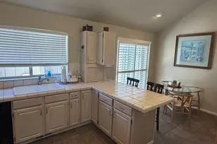 18203 Mt St Helens Ln, Sunriver, OR 97707 - Photo 6