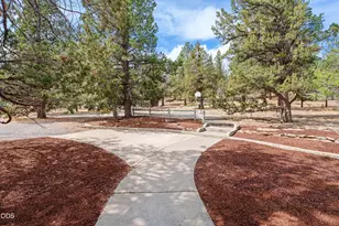 67439 Hwy 20, Bend, OR 97703 - Photo 26