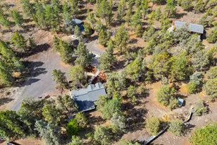 67439 Hwy 20, Bend, OR 97703 - Photo 2