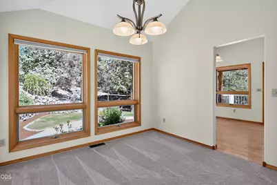 1573 NW City View Drive, Bend, OR 97703 - Photo 18