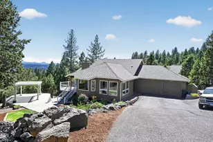 1573 NW City View Dr, Bend, OR 97703 - Photo 1