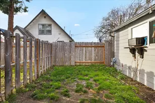 415 Summit Ave, Medford, OR 97501 - Photo 30