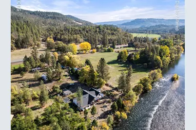 29266 Oregon 62, Trail, OR 97541 - Photo 1