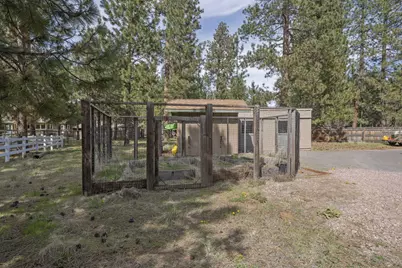 14590 Mountain View Loop, Sisters, OR 97759 - Photo 56