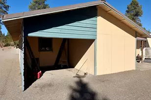 17131 Helbrock Dr, Bend, OR 97707 - Photo 16