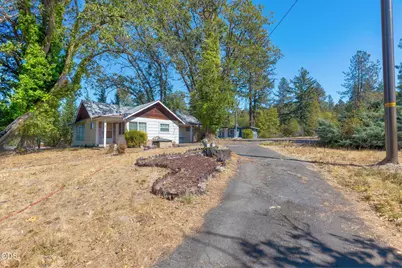 2849 Williams Highway, Grants Pass, OR 97527 - Photo 20