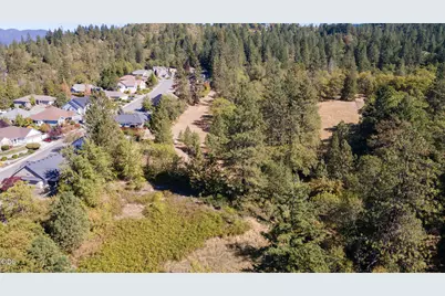 2849 Williams Highway, Grants Pass, OR 97527 - Photo 8