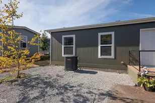 460 Arnos St, Talent, OR 97540 - Photo 2