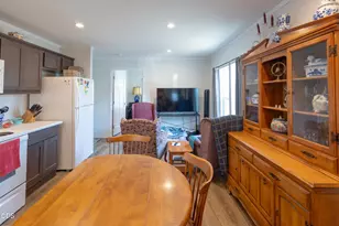 460 Arnos St, Talent, OR 97540 - Photo 12