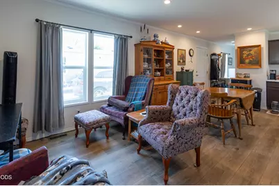 460 Arnos Street #40, Talent, OR 97540 - Photo 8