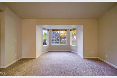 2120 NW Ivy Avenue, Redmond, OR 97756 - Photo 6