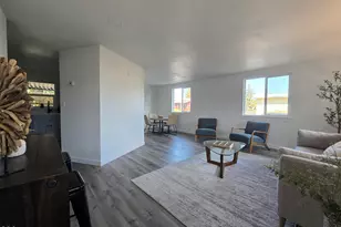 1800 Lakewood Ct, Eugene, OR 97402 - Photo 10