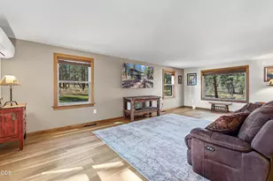 69173 Bay Dr, Sisters, OR 97759 - Photo 8
