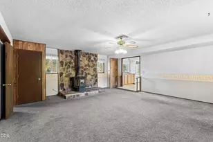 259 Queens Branch Rd, Rogue River, OR 97537 - Photo 4