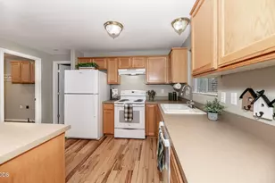 2142 NE Wolverine Loop, Prineville, OR 97754 - Photo 12