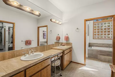 58210 McNary Lane #1, Sunriver, OR 97707 - Photo 16
