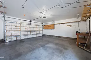 1050 NE Butler Market, Bend, OR 97701 - Photo 22
