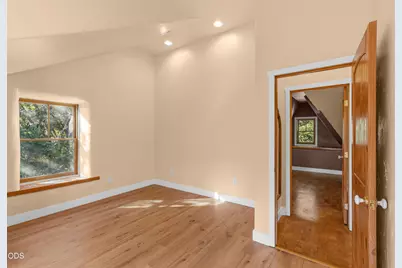 827 Tyler Creek Road, Ashland, OR 97520 - Photo 16