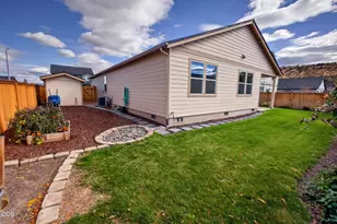 411 SE Stetson Ct, Prineville, OR 97754 - Photo 36