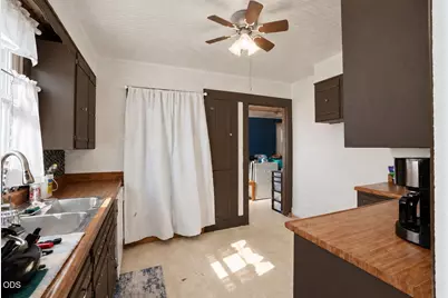 12231 Highway 62, Eagle Point, OR 97524 - Photo 16