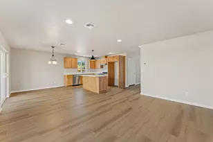 2724 Denton Trail, Grants Pass, OR 97527 - Photo 10