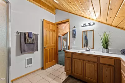 17171 Spring River Road, Bend, OR 97707 - Photo 32