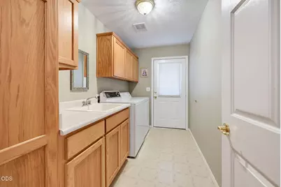 42 Tenney Drive, Rogue River, OR 97537 - Photo 26