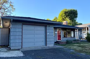 330 Donald St, Klamath Falls, OR 97601 - Photo 1