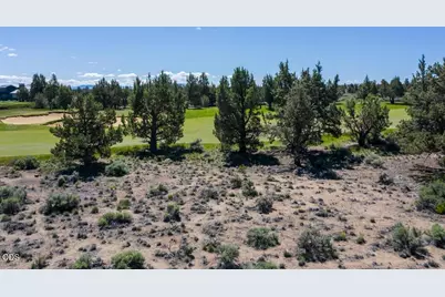[Address not provided], Bend, OR 97701 - Photo 8