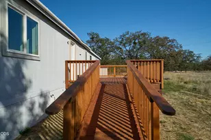 811 Riley Rd, Eagle Point, OR 97524 - Photo 26