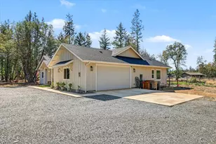 1077 Ellison Loop, Merlin, OR 97532 - Photo 42
