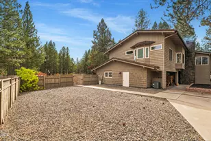 20606 Coventry Cir, Bend, OR 97702 - Photo 100