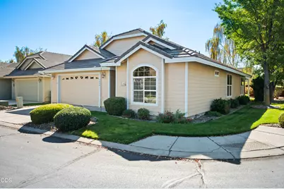 1834 NW Nickernut Place, Redmond, OR 97756 - Photo 2