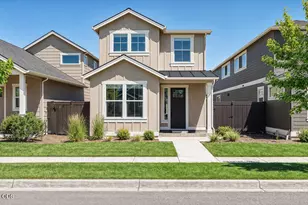 20901 SE Denver Dr, Bend, OR 97702 - Photo 1