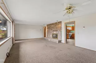 2567 Marcola Rd, Springfield, OR 97477 - Photo 10