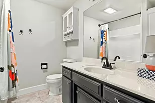 947 Brandon St, Central Point, OR 97502 - Photo 20