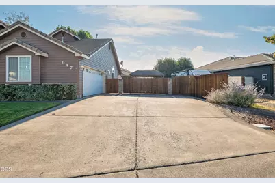 947 Brandon Street, Central Point, OR 97502 - Photo 6