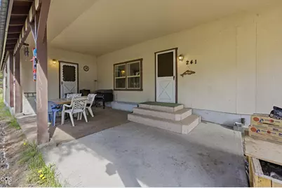 241 Kaehn Road Road, Crescent, OR 97733 - Photo 12