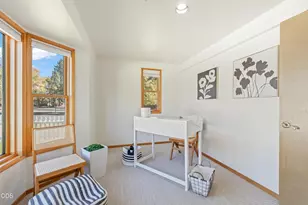 305 W Washington Ave, Sisters, OR 97759 - Photo 18