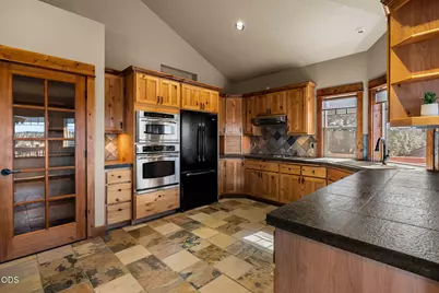 16030 SW Canyon View Place, Terrebonne, OR 97760 - Photo 16