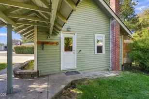 2229 Spring St, Medford, OR 97504 - Photo 22