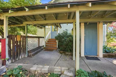 2229 Spring Street, Medford, OR 97504 - Photo 20