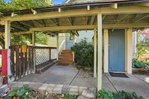 2229 Spring St, Medford, OR 97504 - Photo 20