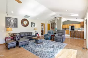 7208 N E Ochoco Hwy, Prineville, OR 97754 - Photo 6