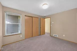 1856 NE 8th St, Redmond, OR 97756 - Photo 12