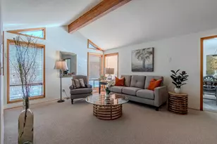 2747 Jessica Cir, Medford, OR 97504 - Photo 8