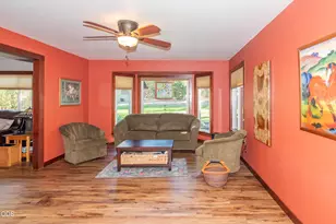550 Earhart Rd, Rogue River, OR 97537 - Photo 12