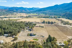 239 China Gulch Rd, Jacksonville, OR 97530 - Photo 70